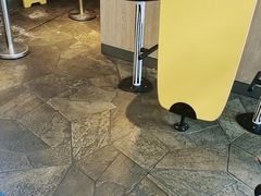 -麦当劳(国家体育场南路店)