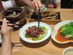 -自己人·宜昌菜(水悦城店)