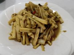 -天乐农家鱼头王(天目湖店)