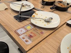 -必胜客(砂之船中东奥莱店)