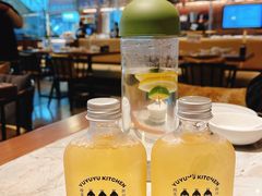 -渔语鱼新川菜Bistro(万象天地店)
