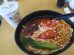 -三千粉牛肉米粉(来客茂店)