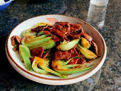 菜梗炒猪肝-菲乐餐厅(三十年经营·湖滨路店)