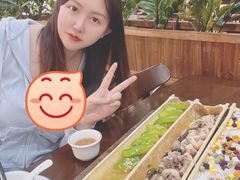 -胡须哥网红竹筒菜