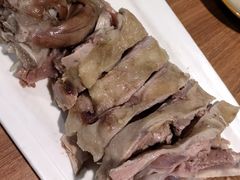 手抓羊肉-贯贯吉·清真餐厅(浙江中路店)
