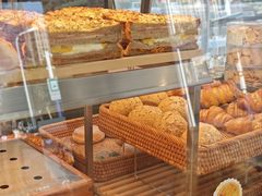 -超港·蛋糕面包(龙河路店)