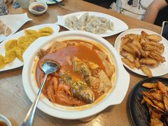 鲜鱼一锅出-船歌·鱼水饺青岛菜(枫蓝国际购物中心店)