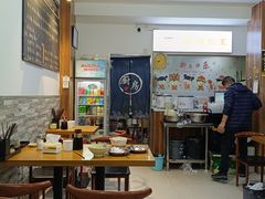 -黄阿姨锅贴大王(万航渡路店)