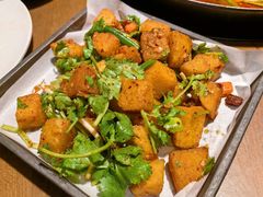 -贵府酸汤牛肉火锅·贵州老字号(飞山街店)