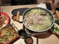 -川堂风·跷脚牛肉·乐山爆炒(宝山日月光店)