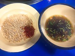 -马路边边·成都串串(翠柏路店)