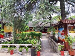 -灵岩山风景区