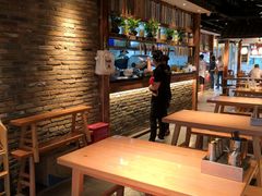 大堂-弄堂咪道-饭香·面香·馄饨香(钦州北路田尚坊店)