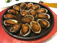 蒜蓉粉丝蒸鲍鱼-汉通东林海鲜大酒店(鼓楼孝闻街店)