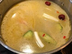 -野菌皇海景野生菌火锅(滨海大道店)