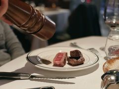 -Wolfgang’s Steakhouse 沃夫冈牛排馆(上海白玉兰广场店)