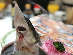 -红鼎豆捞·非遗鲍皇汤火锅(宝丰路店)