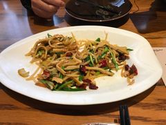 -秦唐一号西安菜馆(钟楼店)