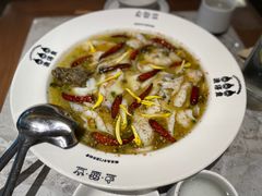 -渔语鱼新川菜Bistro(万象天地店)