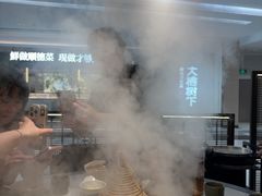 -中航城君尚购物中心