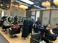 -FRIDAY星期五专业美发沙龙