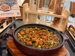 -品海楼·大连海胆锅贴馆(东港店)