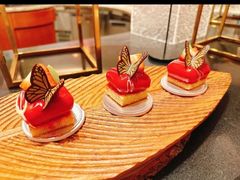 -咖啡苑自助餐厅·中国大饭店