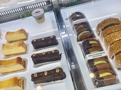 -Dough&Joe团憩(瑞虹天地月亮湾店)