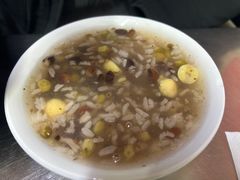 -芳婆糕团店(王府大街店)