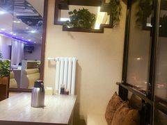 -粥天粥地创意中餐厅(王村南街店)
