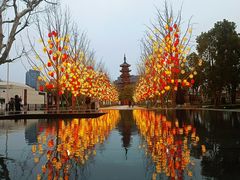 -龙华寺