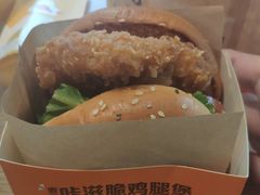 咔滋脆鸡腿堡大可乐两件套餐-麦当劳(浦珠路得来速店)