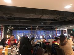 大堂-大头虾越式风味餐厅(光明广场店)