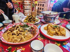 -闯关东东北农家菜(崂山石老人店)