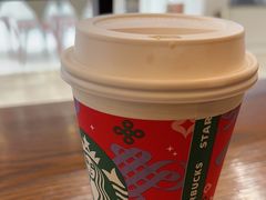 -星巴克(杭州西湖银泰1F店)