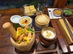 -银米·云南传统过桥米线(双廊黑金冠店)