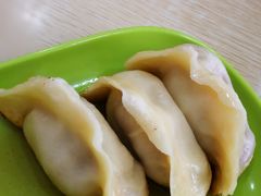 -珊珊小笼馆(仙霞路店)