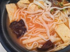 -潮人潮品隆江猪脚饭(城壹汇·流花店)