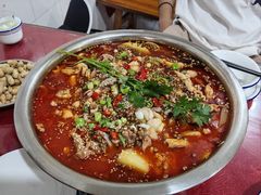 -米二红烧兔(华阳店)