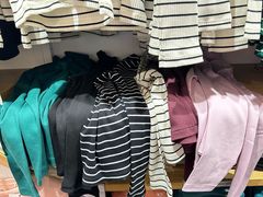 -优衣库(上海虹口龙之梦店)