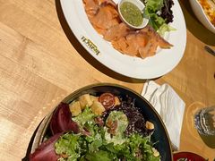 -LENBACH兰巴赫西餐啤酒坊(大连东港店)