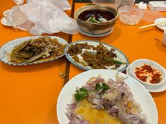 -雅苑餐厅(朝天路店)