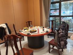 -梅利汴京烤鸭•开封豫菜地标店(东司门店)