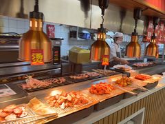 -四囍码头海鲜烧烤自助火锅(外滩南京东路悦荟广场店)