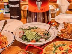 幻师炸鸡汉堡-COMMUNE幻师(翡翠山店)
