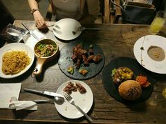 -HIGH FIVE哈福手工汉堡(桂林路店)