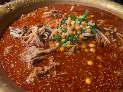 -张翻越·川渝冒菜·武汉黑鸭煲(城北万象城店)