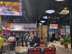 -马路牙子烧烤音乐酒馆(望京店)