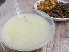 -蓝精灵饺子店