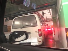 -徐汇日月光地下停车场